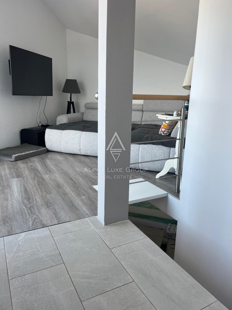 Appartamento Novigrad, 95m2