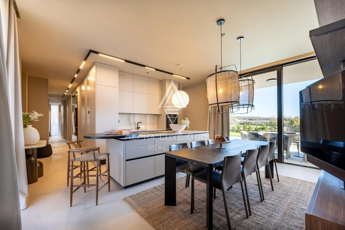 Istria, Poreč: Villa di lusso con piscina vicino borgo