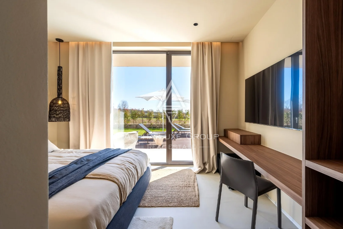 Istria, Poreč: Villa di lusso con piscina vicino borgo