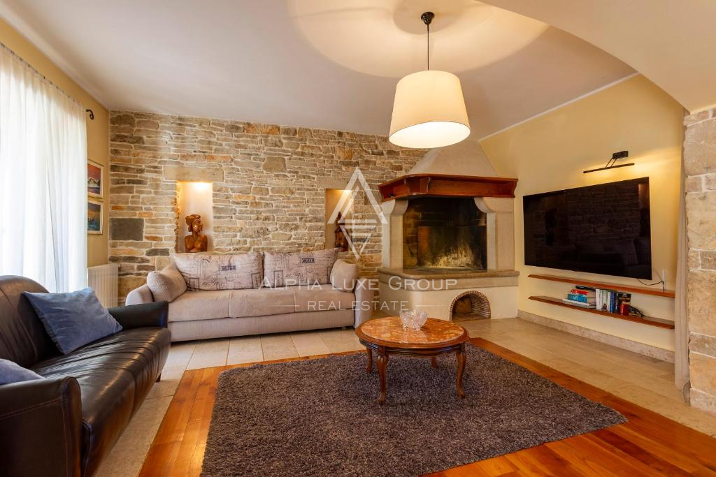 Istria, Rakalj: Villa di lusso con piscina e giardino