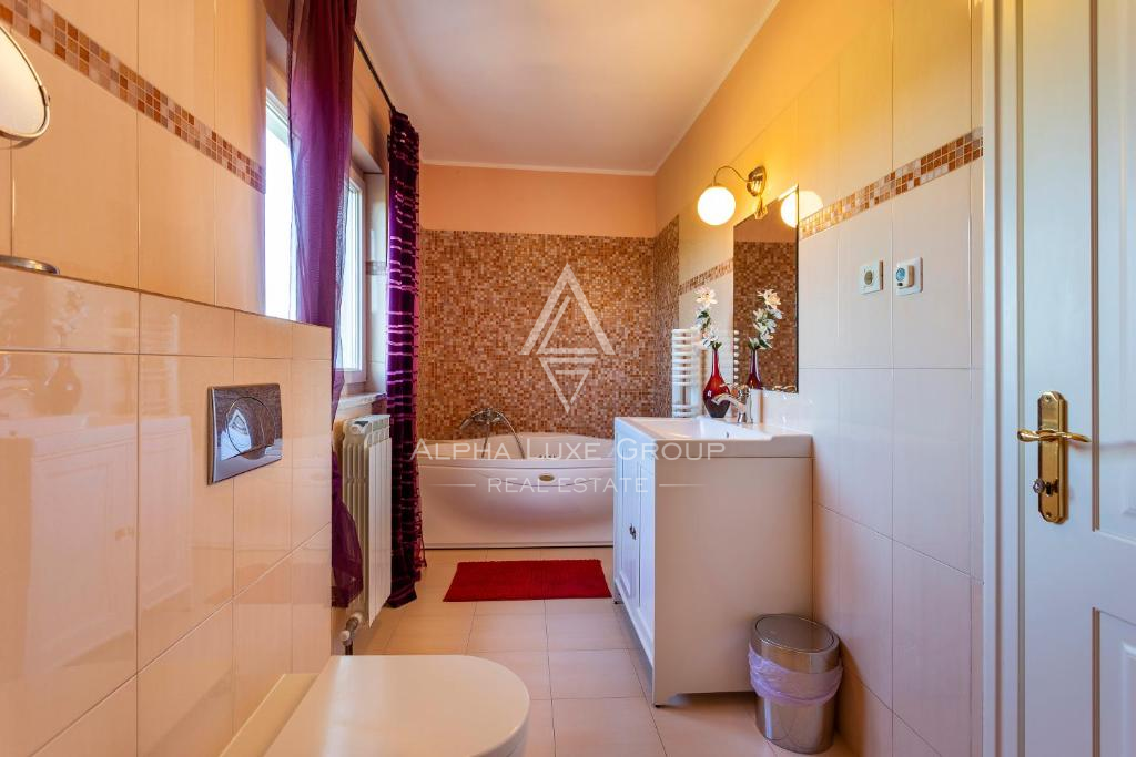 Istria, Rakalj: Villa di lusso con piscina e giardino