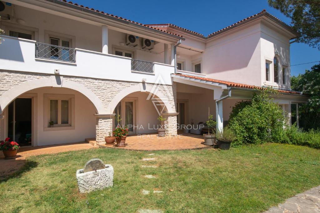 Istria, Rakalj: Villa di lusso con piscina e giardino