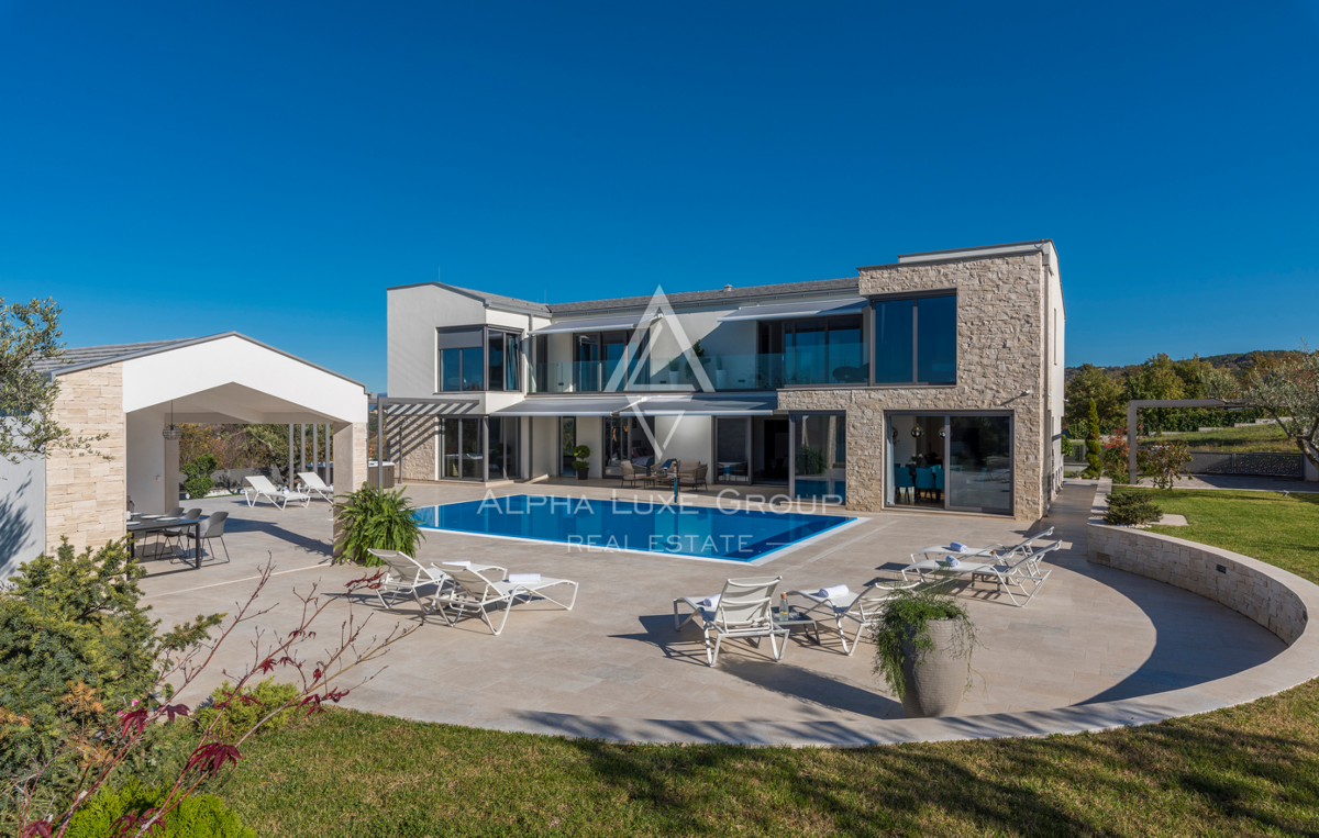 Istria, Montona: Villa di lusso con vista panoramica