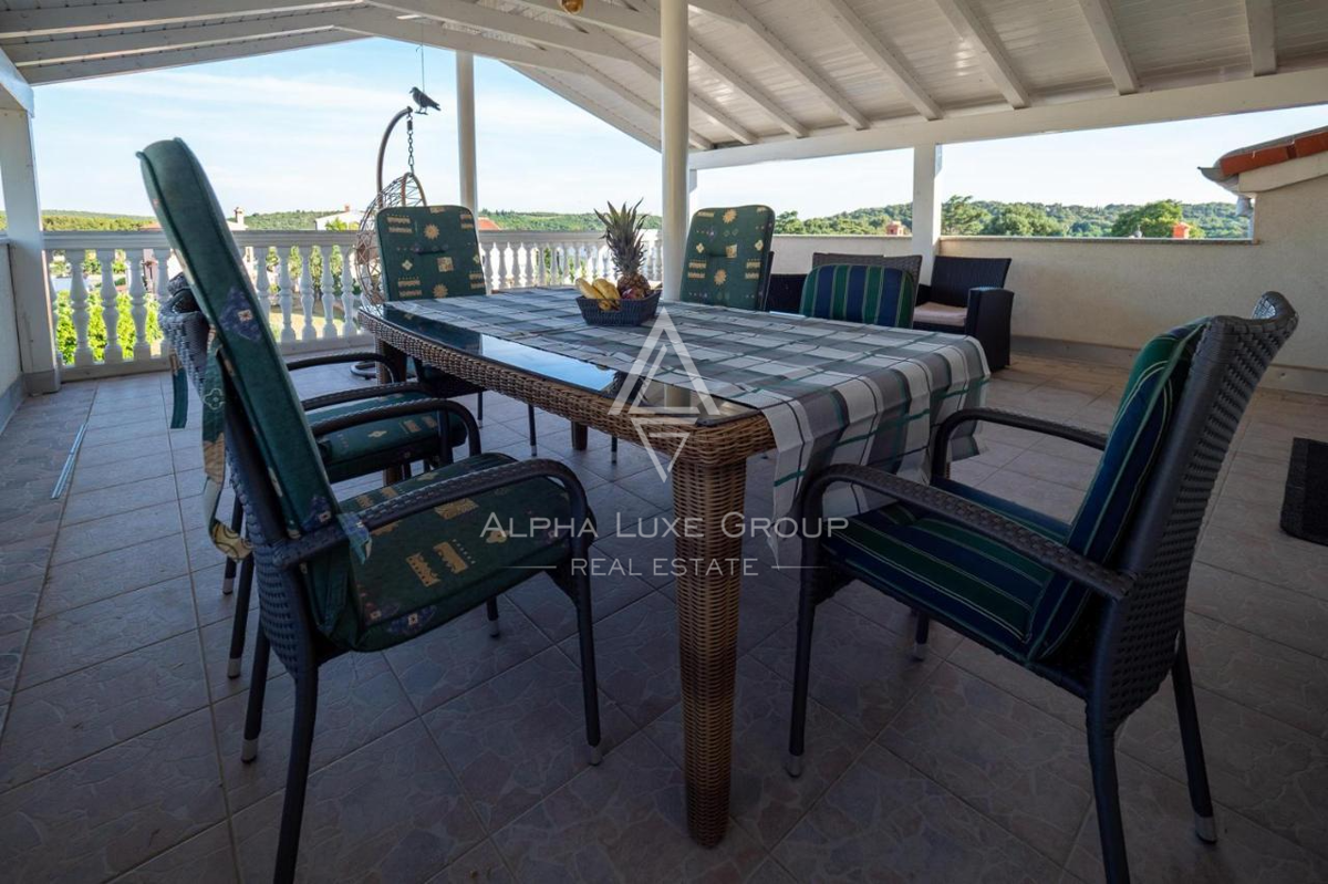 Istria, Banjole: Casa appartamenti vicino mare