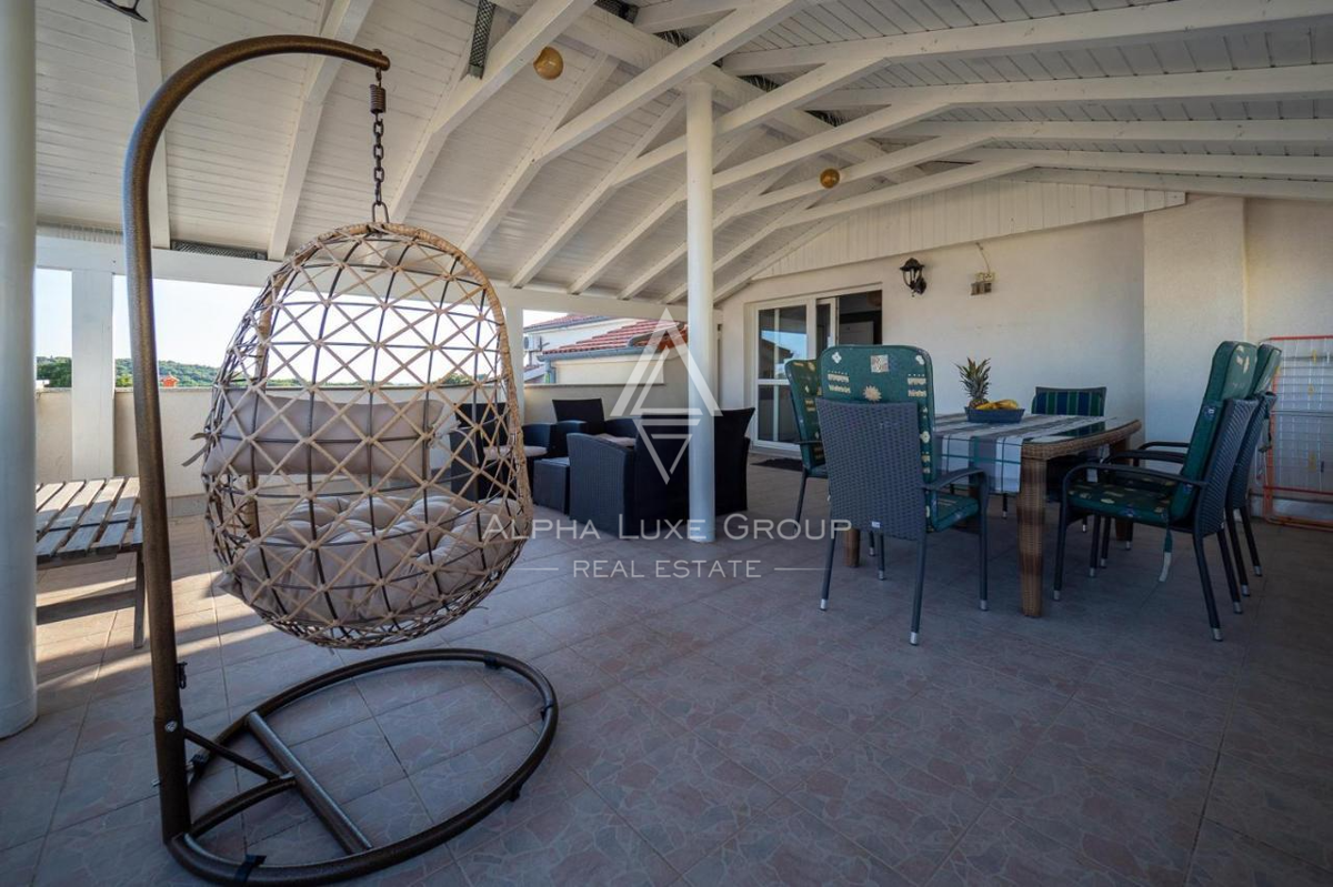 Istria, Banjole: Casa appartamenti vicino mare