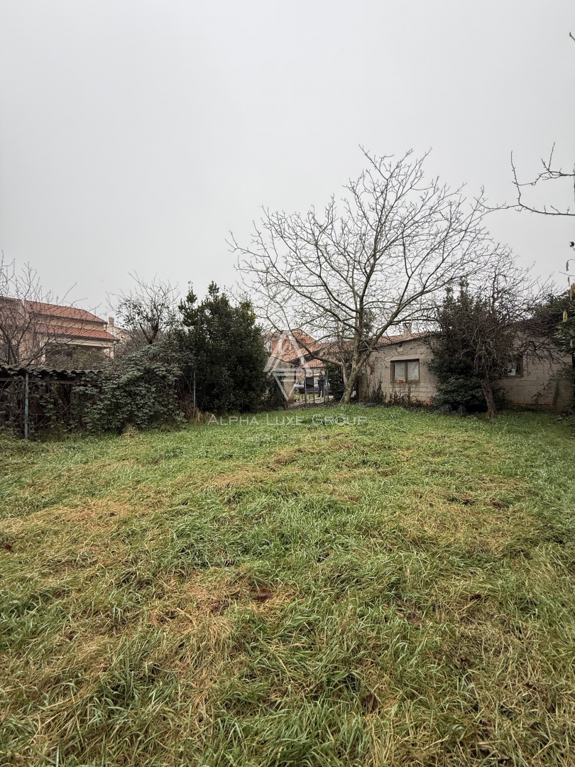 Istria, Poreč – casa a schiera con potenziale