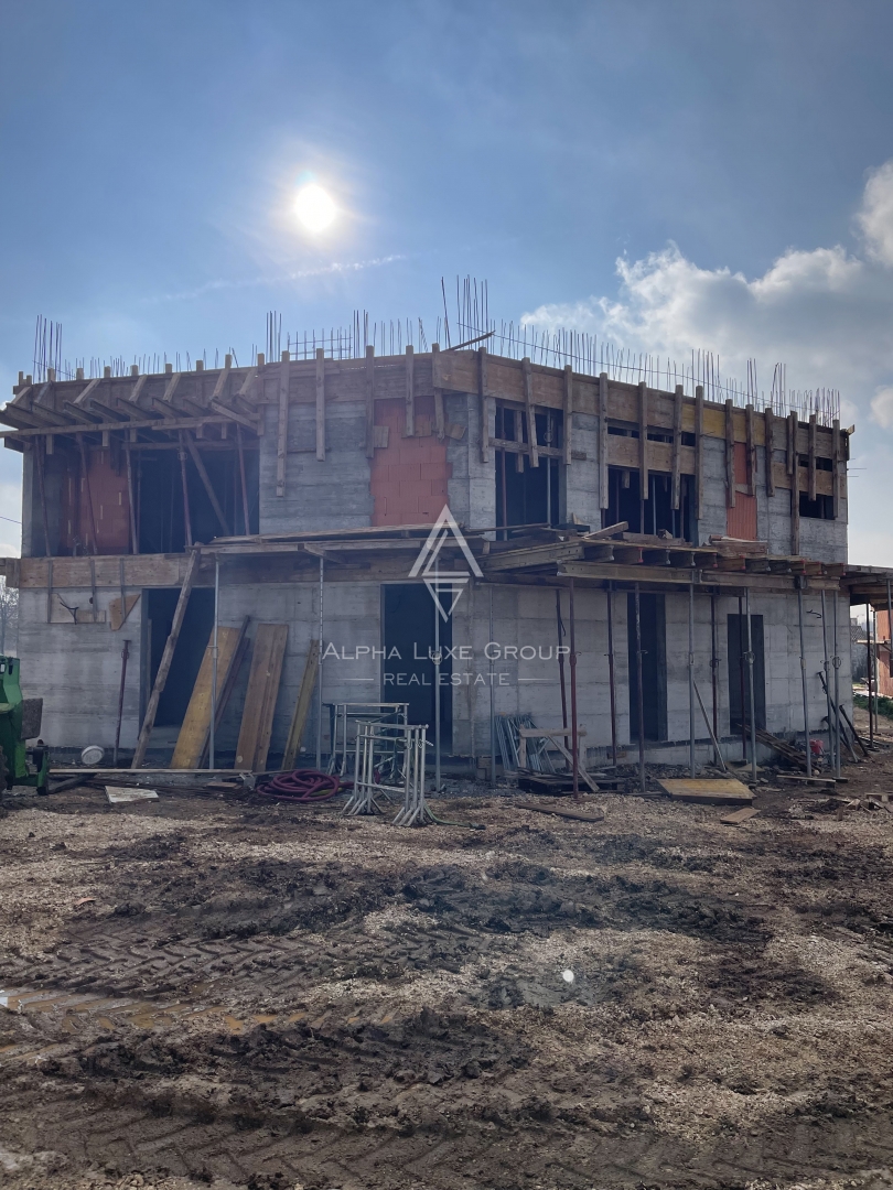 Istria, Poreč – appartamento moderno con loggia