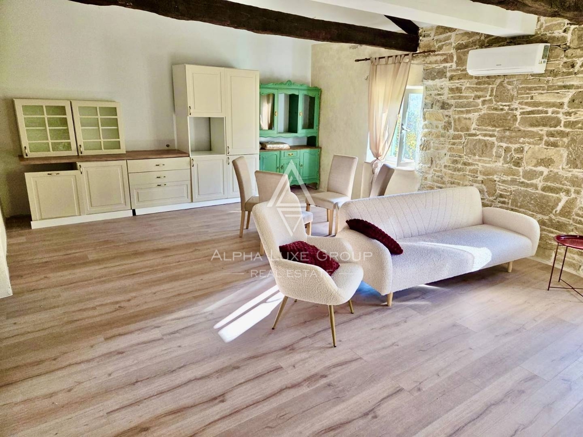 Istria, Sovinjak – casa in pietra ristrutturata con sauna
