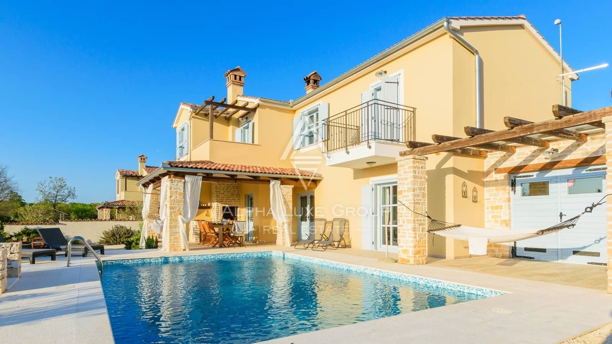 Istria, Vodnjan: Casa mediterranea con piscina