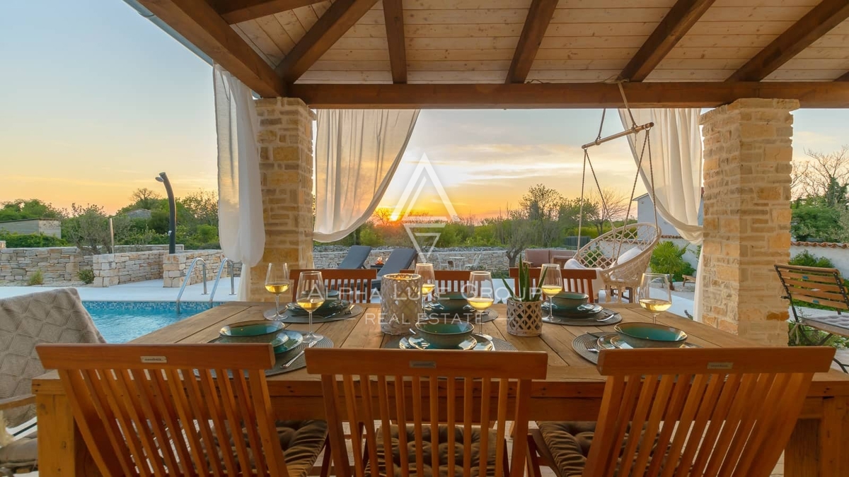 Istria, Vodnjan: Casa mediterranea con piscina