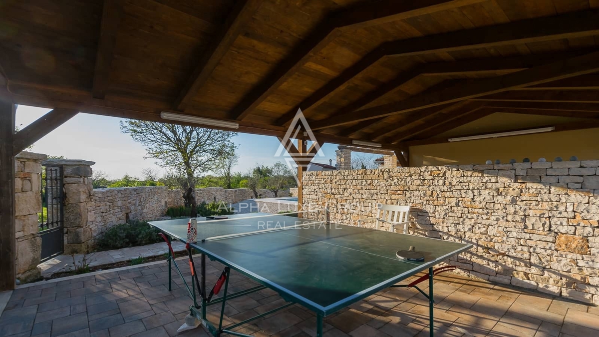 Istria, Vodnjan: Casa mediterranea con piscina