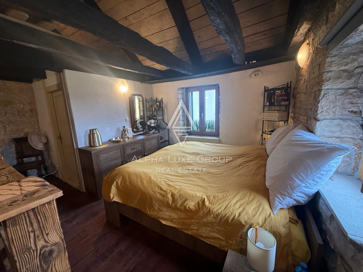 Istria, Sveti Petar u Šumi: Casa in pietra con cortile