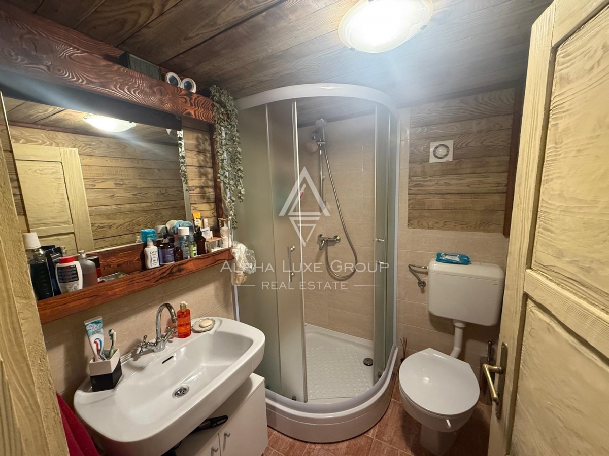 Istria, Sveti Petar u Šumi: Casa in pietra con cortile