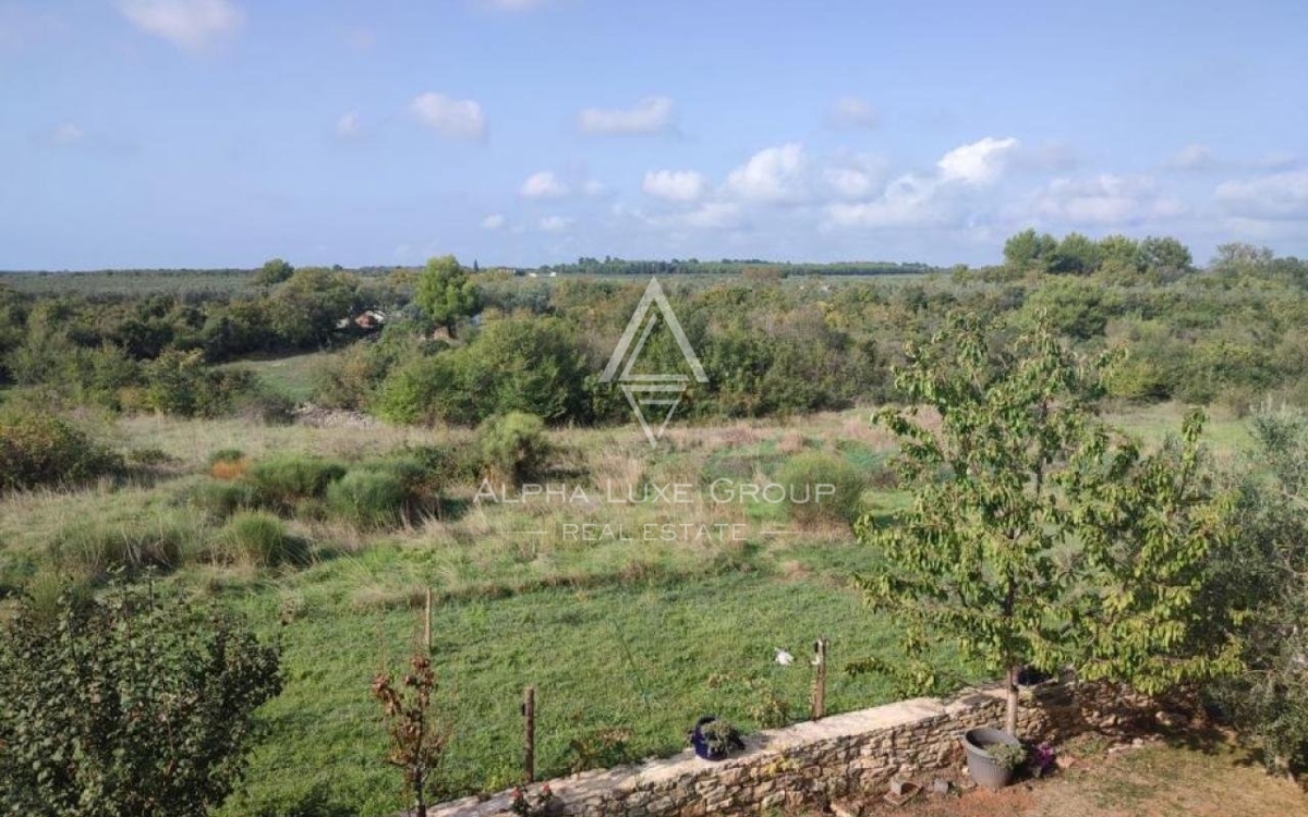 Istria, Vodnjan, Elegante villa con vista mare e ampio giardino