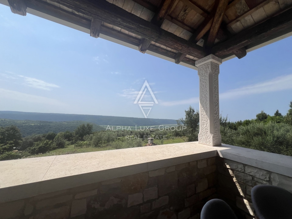 Istria, Buje – Splendida villa con piscina e vista panoramica