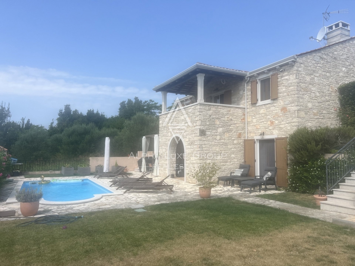 Istria, Buje – Splendida villa con piscina e vista panoramica