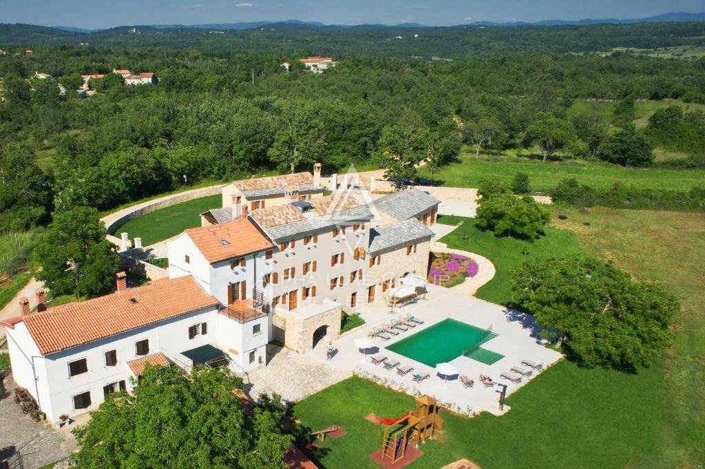 Istria, Grožnjan – Tenuta tradizionale istriana con totale privacy