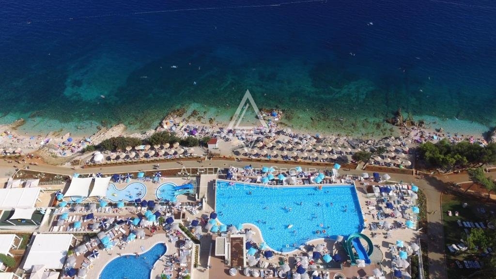 Istria, Labin: Elegante villa con spa e piscina in vendita