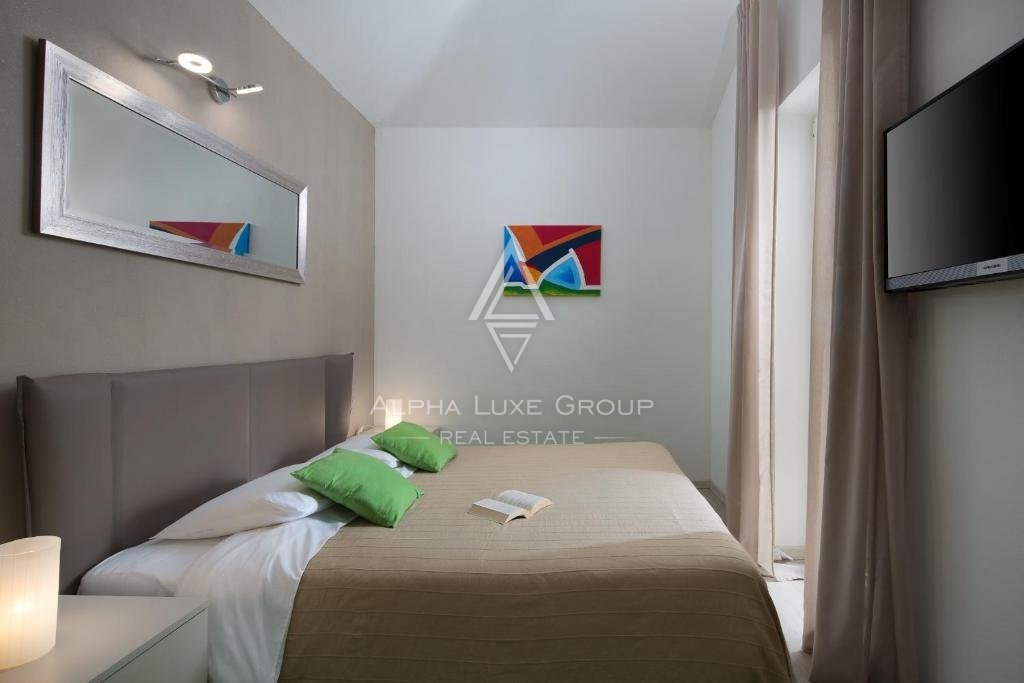 Istria, Labin: Elegante villa con spa e piscina in vendita