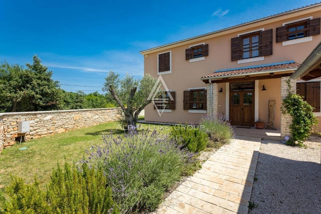 Istria, Vodnjan - Villa di lusso rustica con piscina in vendita