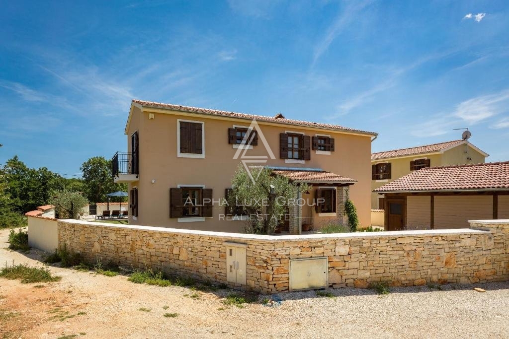 Istria, Vodnjan - Villa di lusso rustica con piscina in vendita