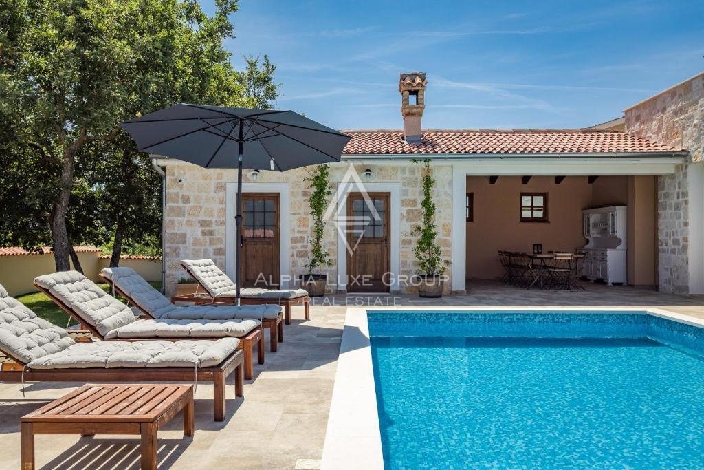 Istria, Vodnjan - Villa di lusso rustica con piscina in vendita