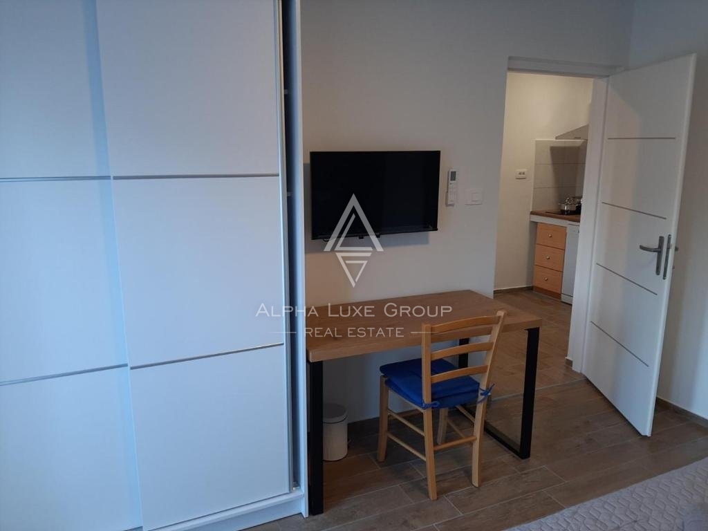 Labin, Istria: Casa versatile con spazio commerciale in vendita