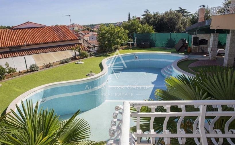 Palazzina con piscina, Istria, Medulin