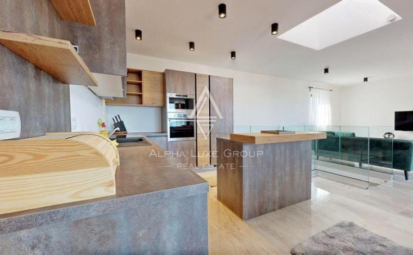 Istria, Rabac: Villa maestosa con vista mare