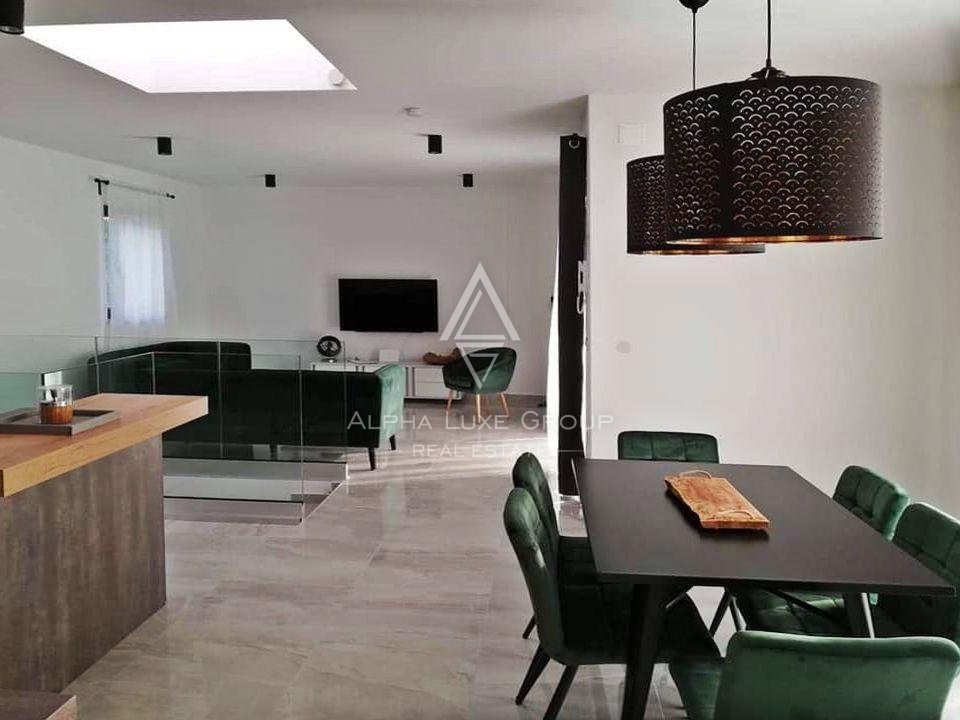 Istria, Rabac: Villa maestosa con vista mare