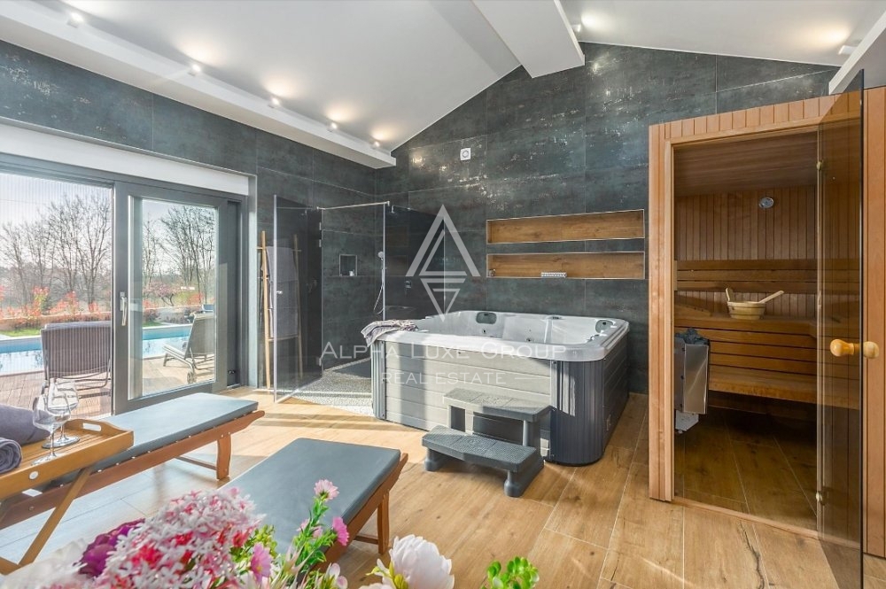 Villa di lusso con piscina, Istria, Parenzo