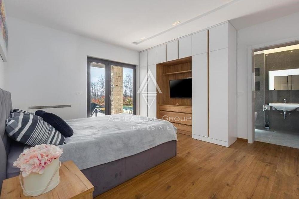 Villa di lusso con piscina, Istria, Parenzo