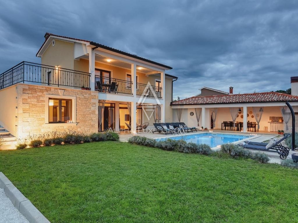 Casa indipendente con piscina e vista panoramica, Istria, Parenzo