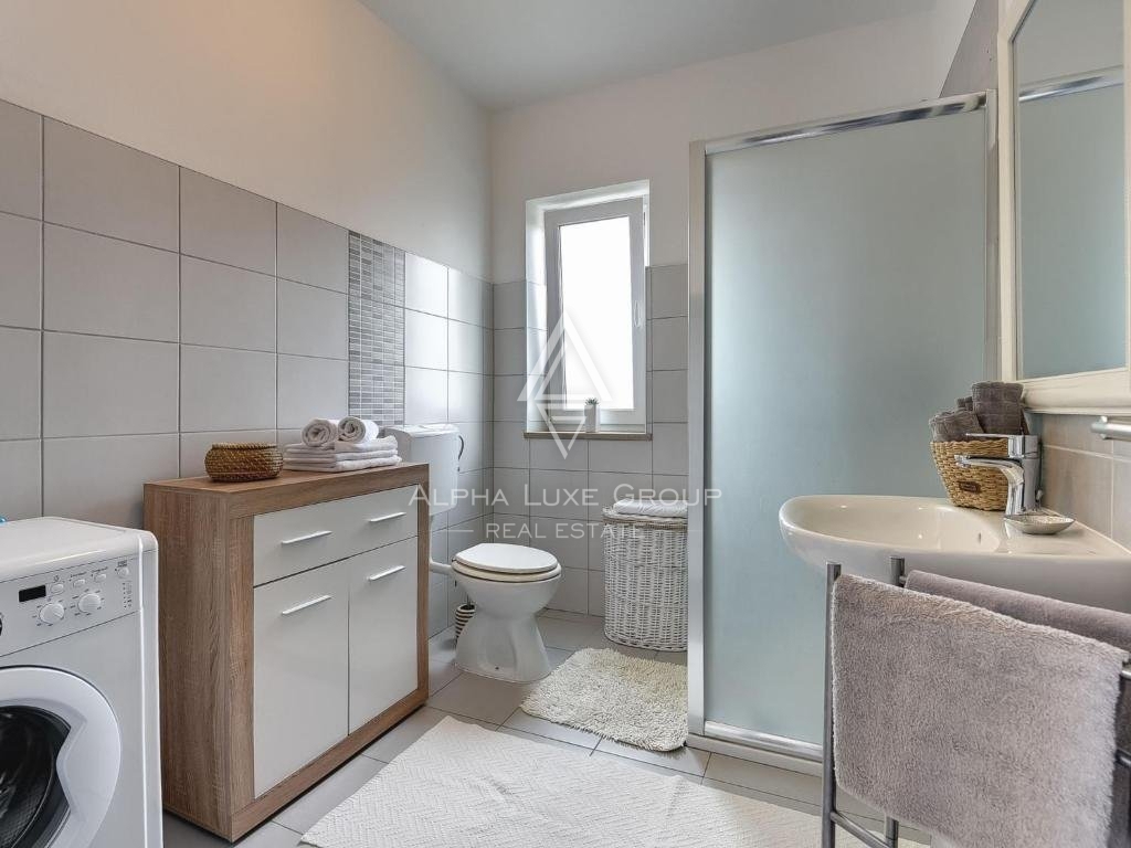 Casa indipendente con piscina e vista panoramica, Istria, Parenzo