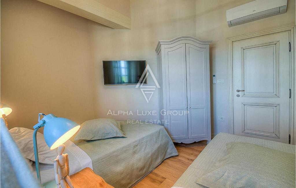 Kanfanar, Istria: Villa elegante con piscina e giardino