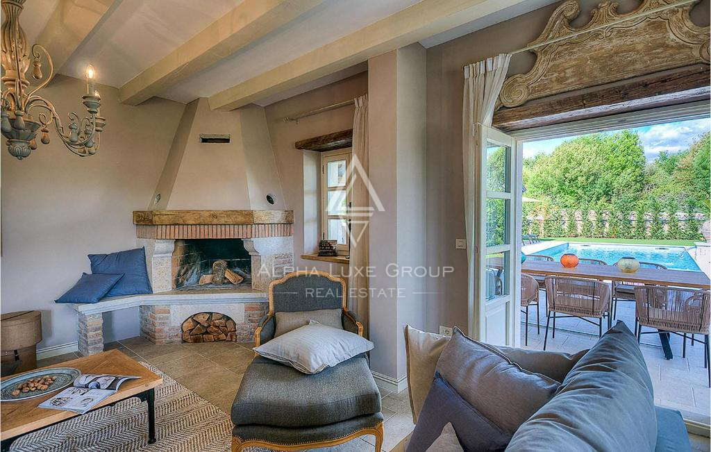 Kanfanar, Istria: Villa elegante con piscina e giardino