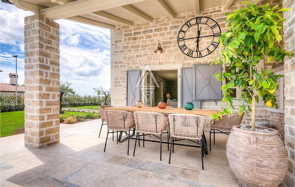 Kanfanar, Istria: Villa elegante con piscina e giardino