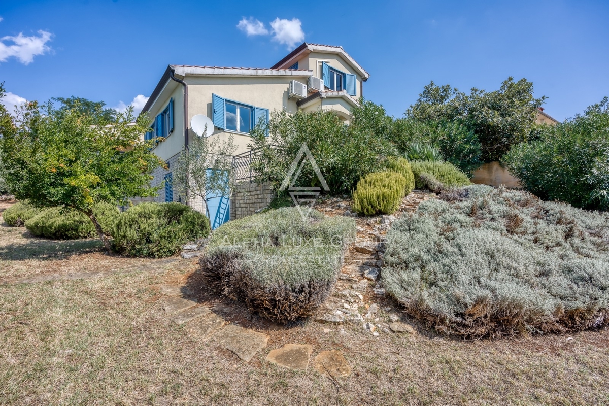 Istria, Kaštelir-Labinci: Casa con piscina e vista mare