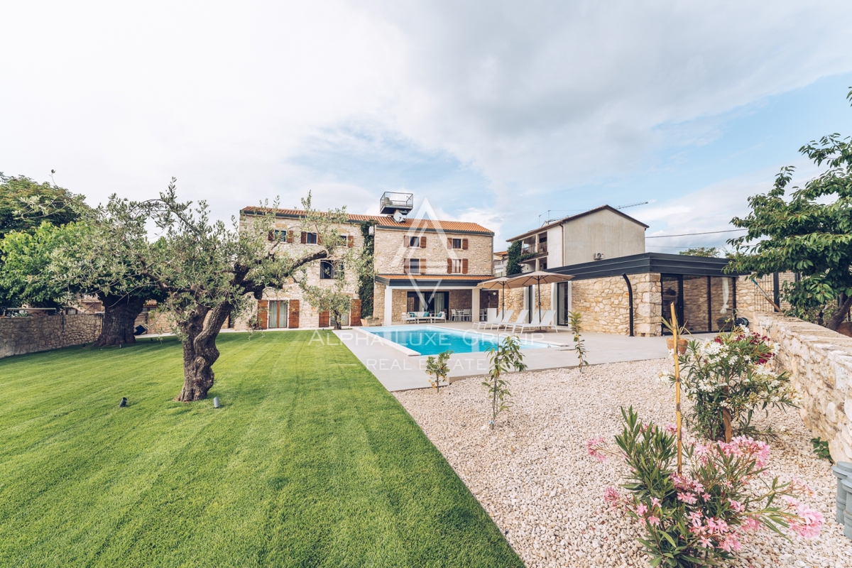 Novigrad, Istria: Lussuosa villa in pietra con piscina