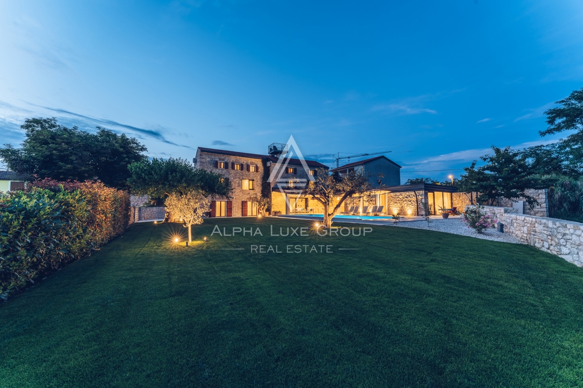 Novigrad, Istria: Lussuosa villa in pietra con piscina