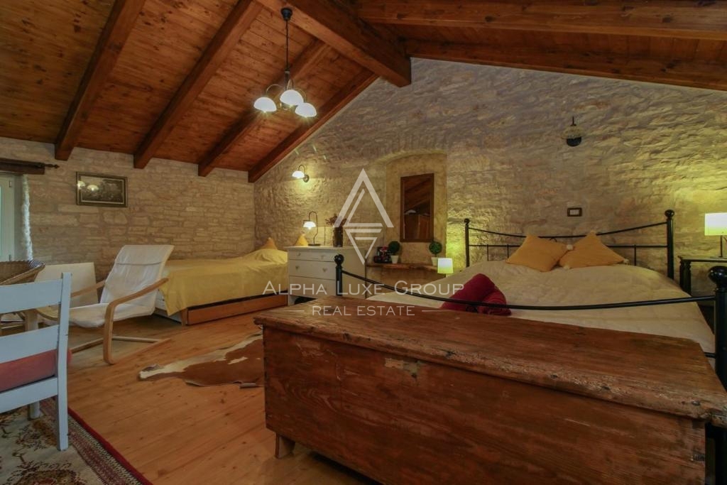 Svetvinčenat, Istria – Autentica casa in pietra con piscina