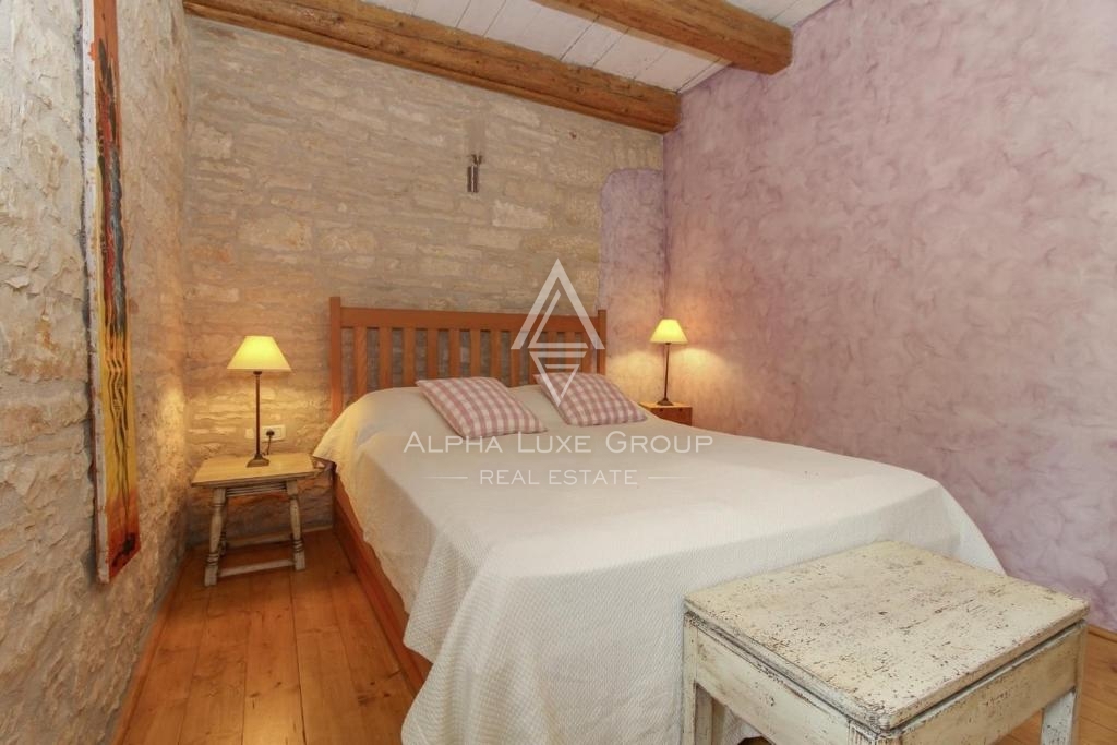 Svetvinčenat, Istria – Autentica casa in pietra con piscina