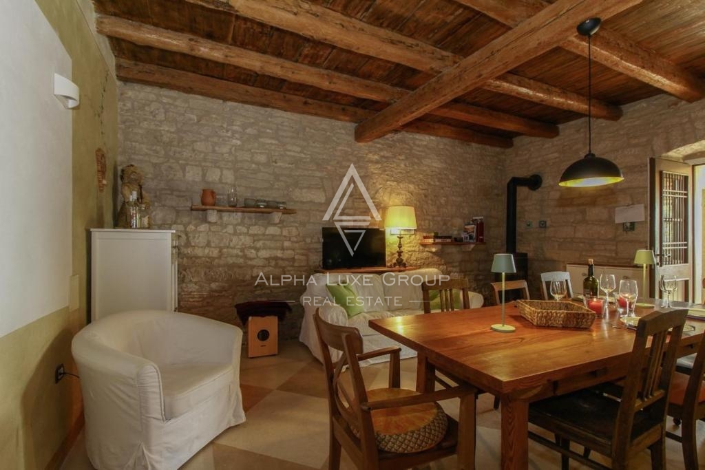 Svetvinčenat, Istria – Autentica casa in pietra con piscina