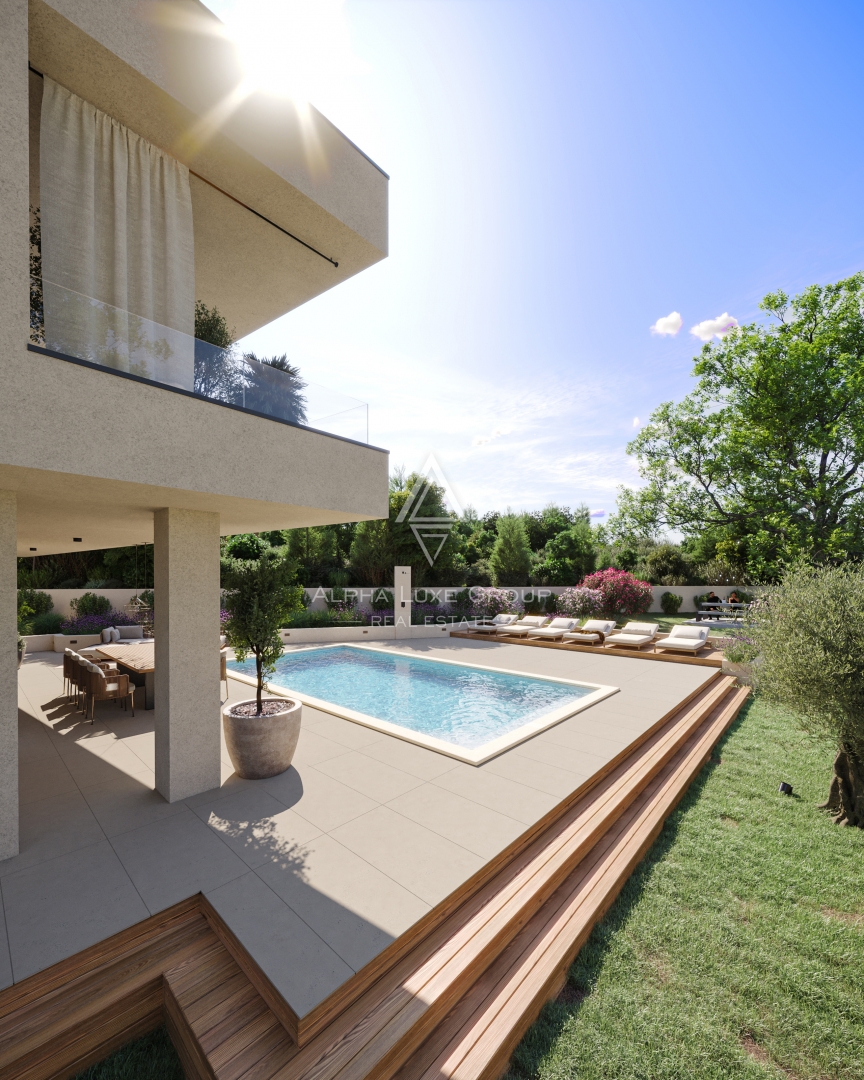 Rovinj, Istria – Villa elegante con piscina e garage vicino