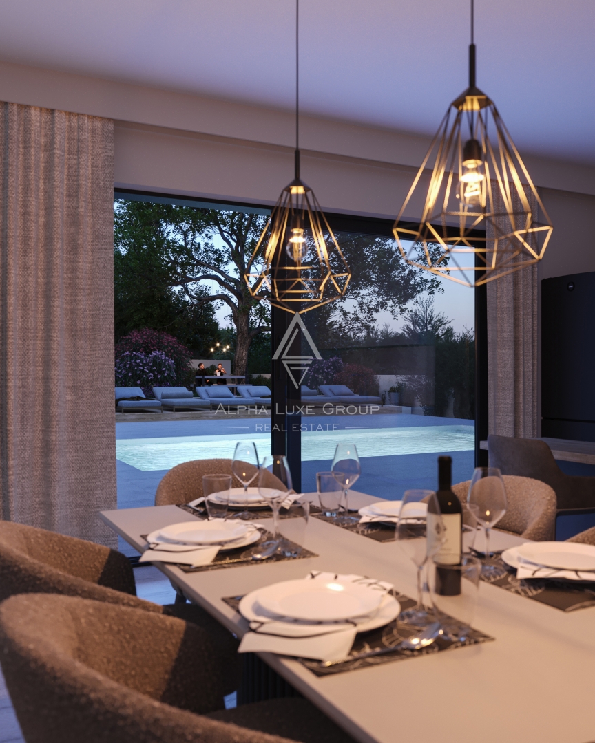 Rovinj, Istria – Villa elegante con piscina e garage vicino