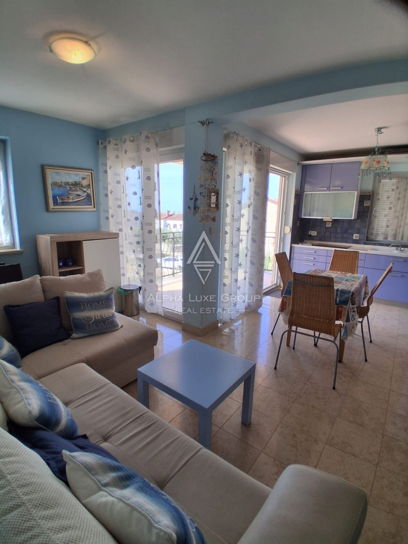 Poreč, Istria: Appartamento su due livelli con terrazza