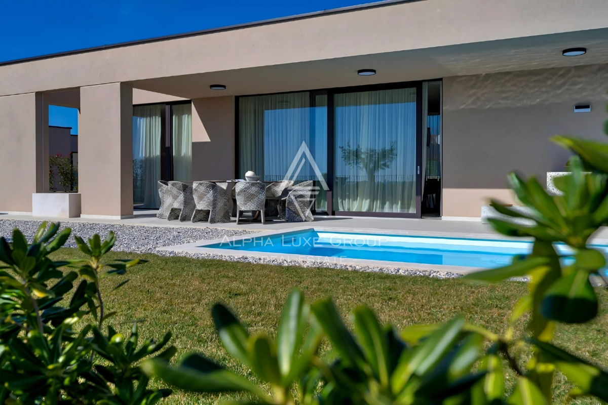 Istria, Poreč: Villa moderna con piscina e privacy