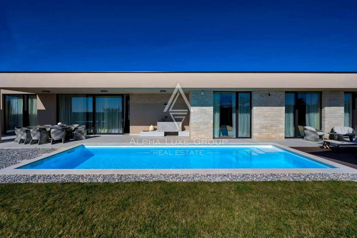 Istria, Poreč: Villa moderna con piscina e privacy