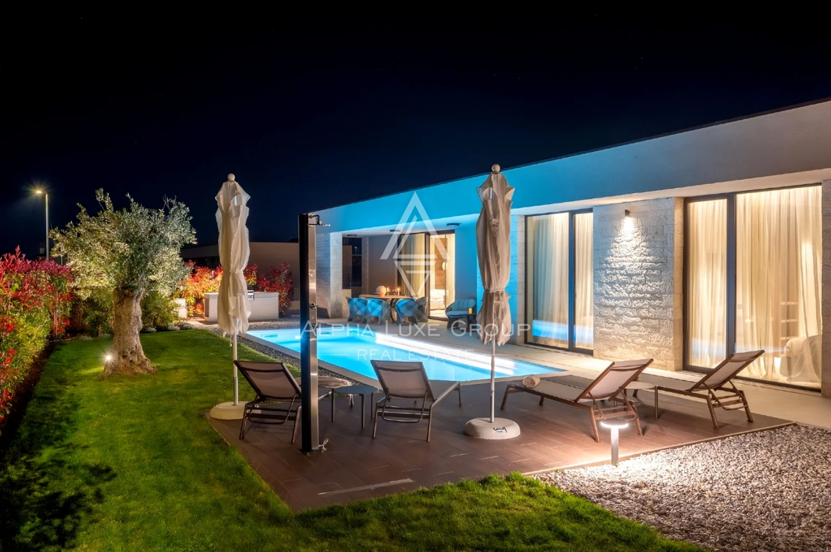 Istria, Poreč: Villa moderna con piscina e privacy