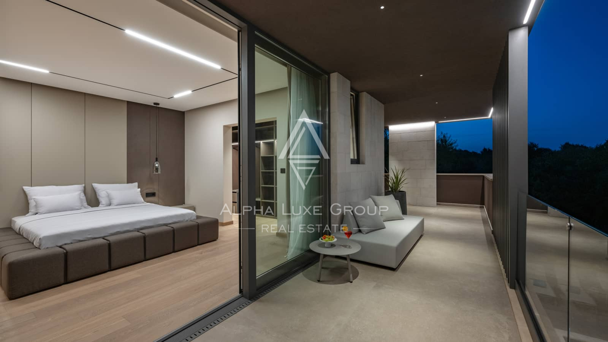 Istria, Krnica: Villa moderna con panorama mare